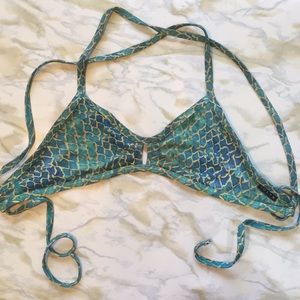 Jolyn S scales mermaid printed vent top